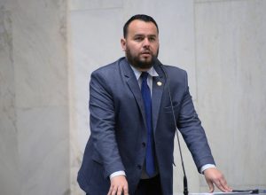 15786978775e19049524ce5_1578697877_3x2_rt