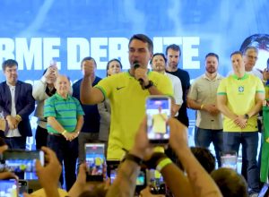 Flavio-Bolsonaro-em-Sorocaba-16mai2025
