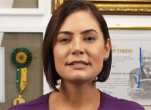 Michelle Bolsonaro admite que pode disputar as eleições de 2026