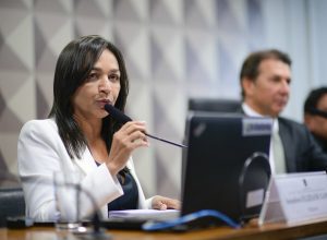Eliziane Gama diz que é necessário investigar série de eventos de de 2022 que culminaram com o 8 de janeiro/Foto: Pedro França (Agência Senado)
